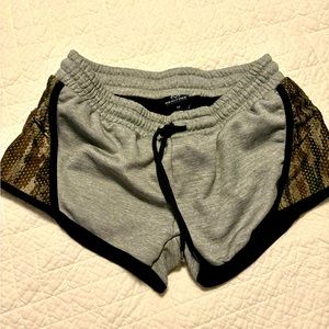 Real tree Shorty Shorts